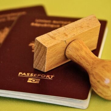 Site lança petição para alterar os passaportes do Reino Unido e evitar confusões nas viagens após o Brexit